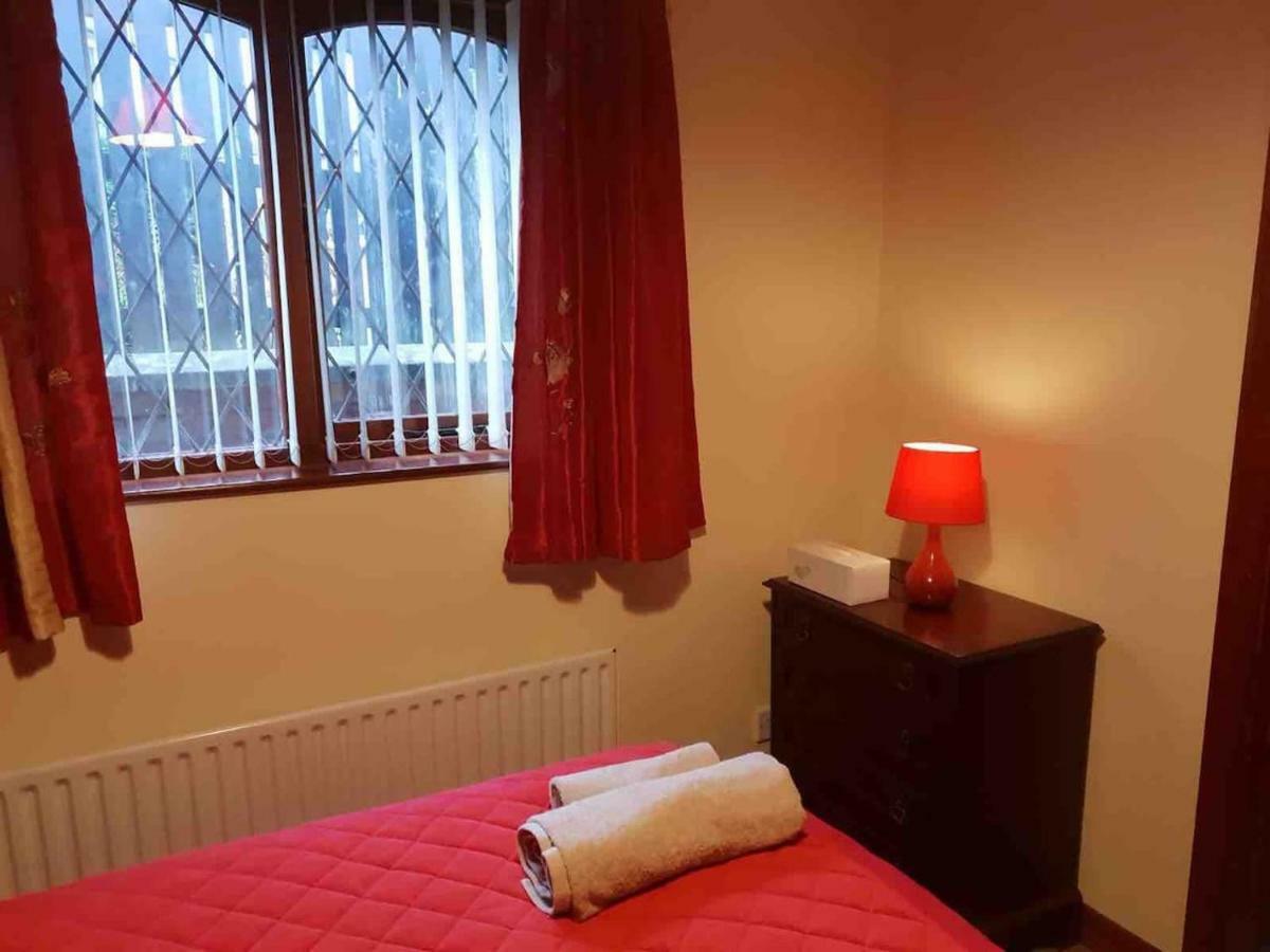 67 Templegrove Apartment Londonderry Bagian luar foto